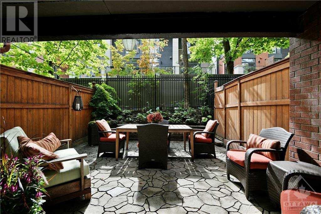110 Springhurst Avenue, Ottawa, Ontario  K1S 0E5 - Photo 9 - 1259472