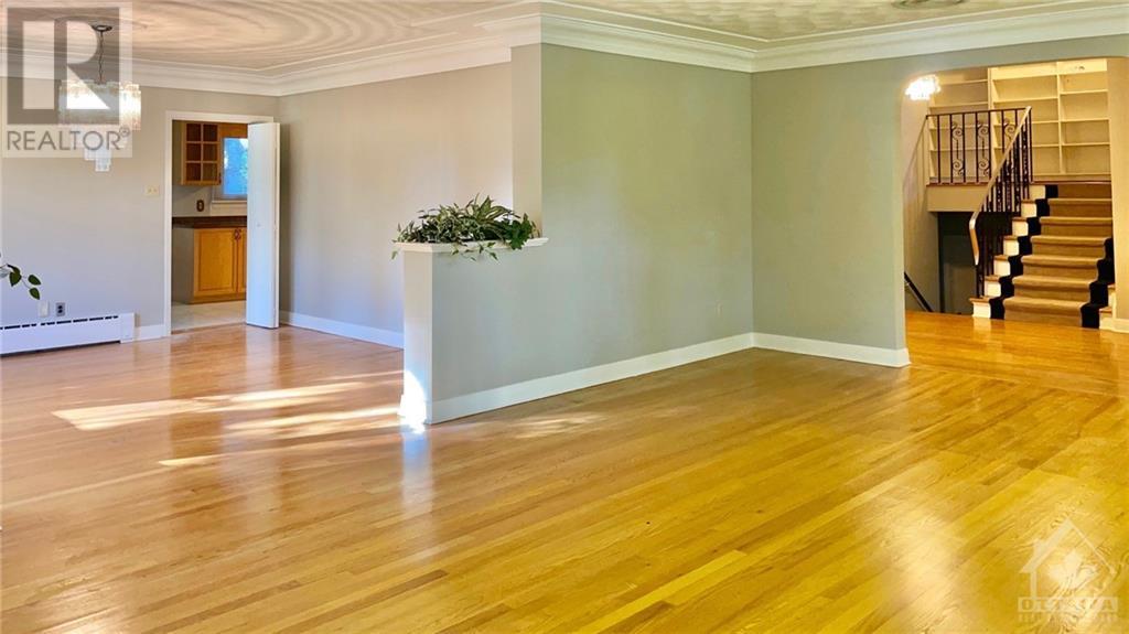 286 Roger Road, Ottawa, Ontario  K1H 5C6 - Photo 4 - 1252677