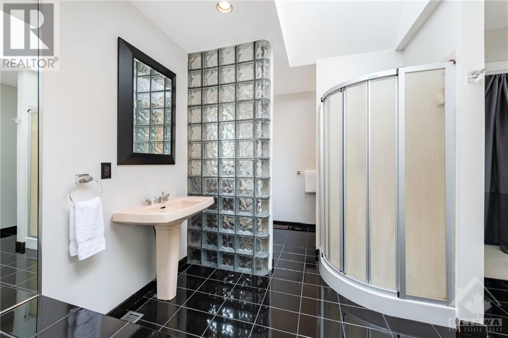 76 Villa Crescent, Ottawa, Ontario  K2C 0H6 - Photo 22 - 1258054