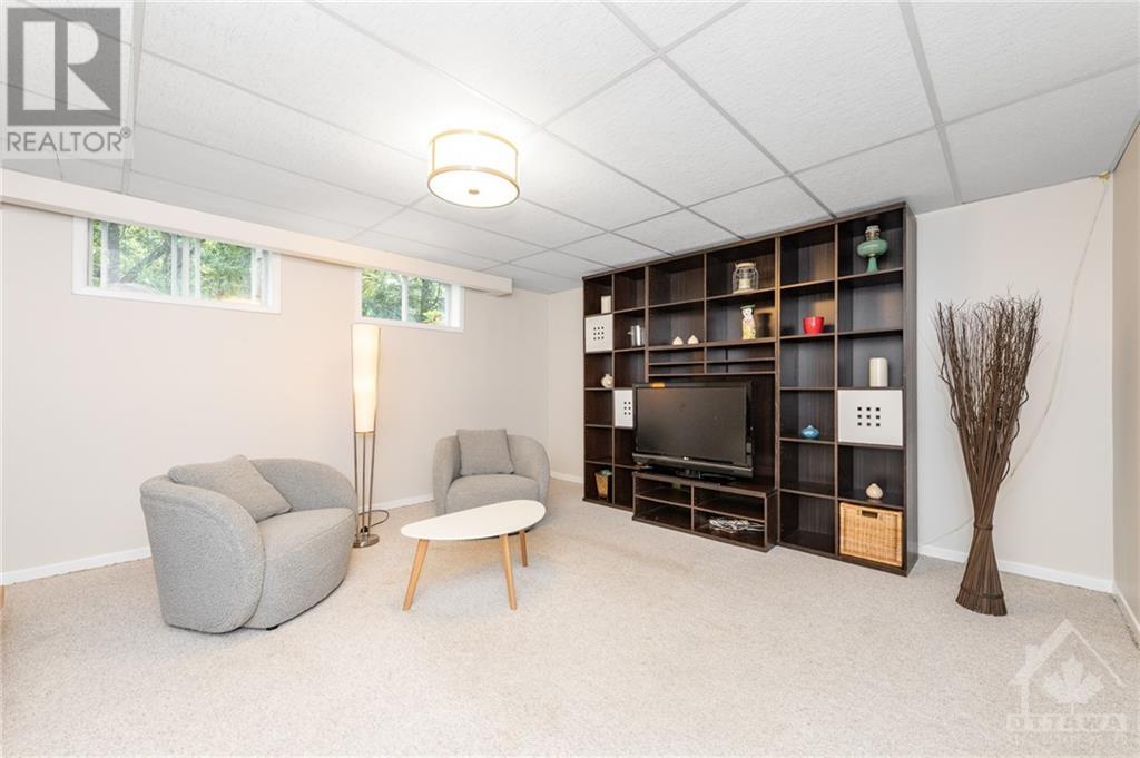 76 Villa Crescent, Ottawa, Ontario  K2C 0H6 - Photo 25 - 1258054