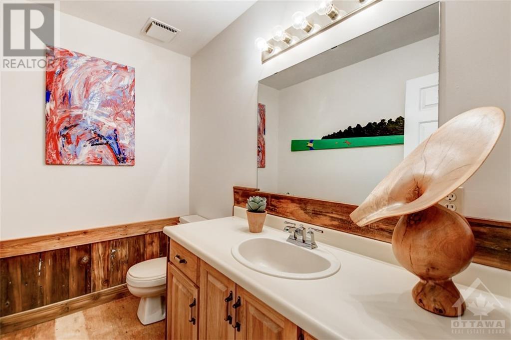 5545 Van Vliet Road, Manotick, Ontario  K4M 1J4 - Photo 12 - 1261687