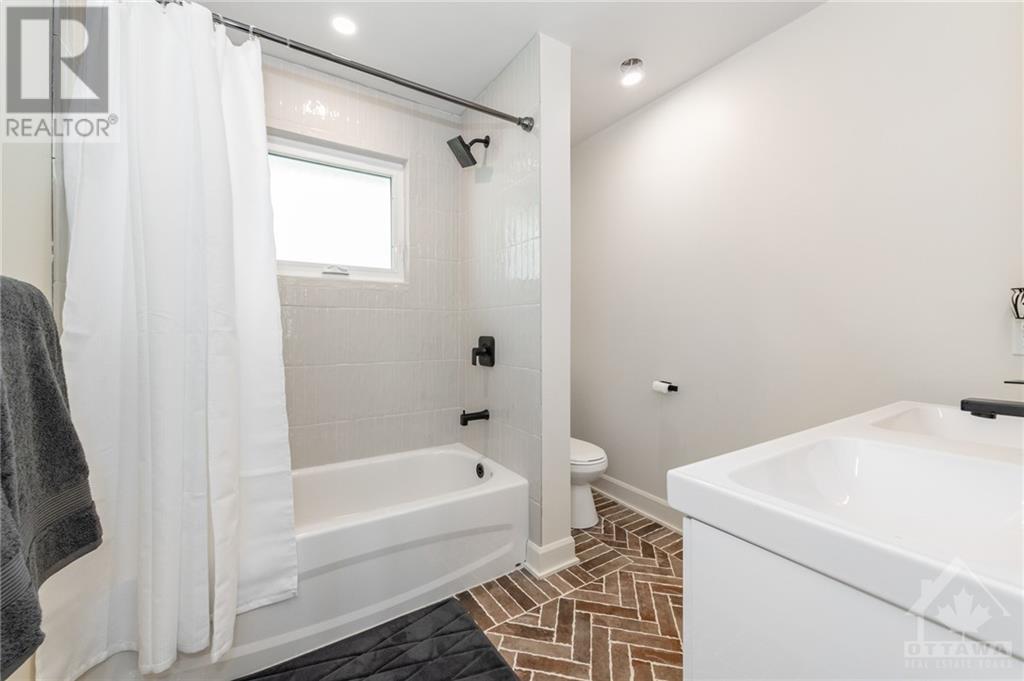 21 Westwood Drive, Ottawa, Ontario K2G 2W8 - Photo 17 - 1261725
