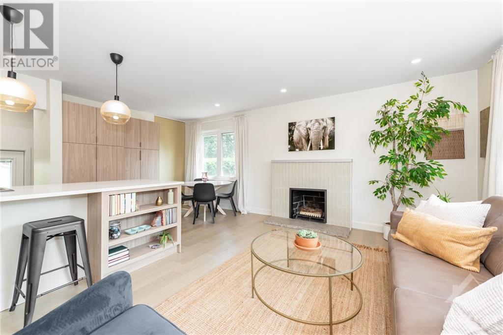 21 Westwood Drive, Ottawa, Ontario K2G 2W8 - Photo 6 - 1261725