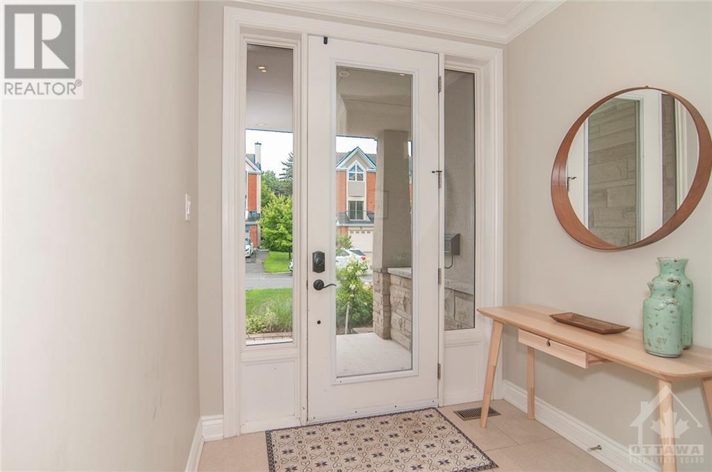 833 Riddell Avenue N, Ottawa, Ontario K2A 2S3 - Photo 3 - 1261716