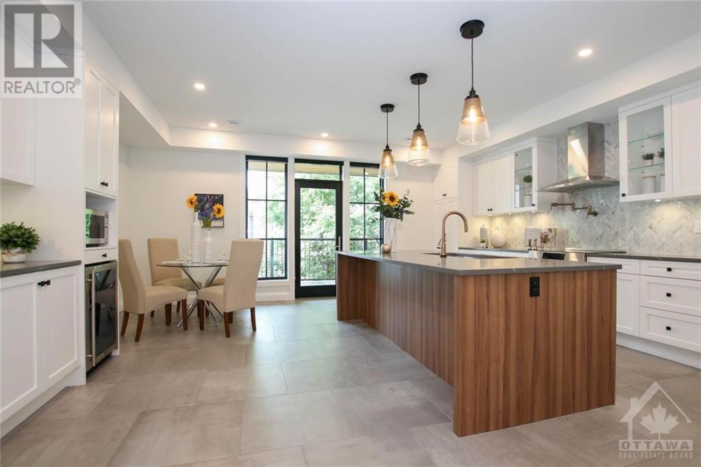 396 Roosevelt Avenue, Ottawa, Ontario  K2A 1Z3 - Photo 5 - 1261930