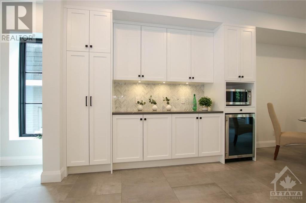 396 Roosevelt Avenue, Ottawa, Ontario  K2A 1Z3 - Photo 9 - 1261930