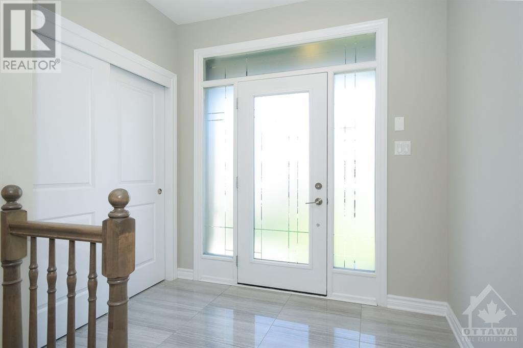 158 Maskinonge Crescent, Ottawa, Ontario K4A 1G2 - Photo 2 - 1261760