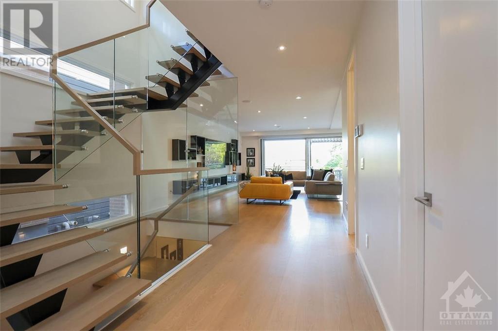 2261 Fox Crescent, Ottawa, Ontario  K2B 7K5 - Photo 6 - 1261238