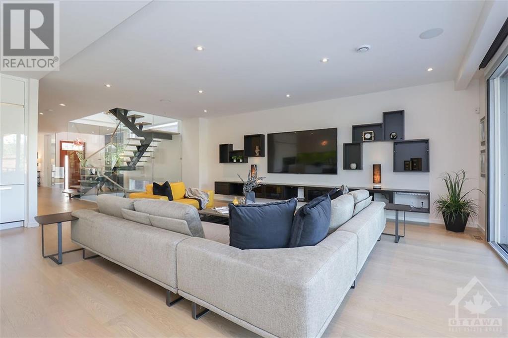 2261 Fox Crescent, Ottawa, Ontario  K2B 7K5 - Photo 8 - 1261238