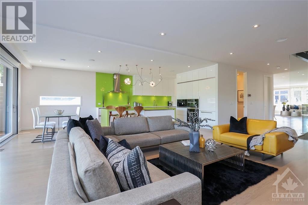 2261 Fox Crescent, Ottawa, Ontario  K2B 7K5 - Photo 9 - 1261238