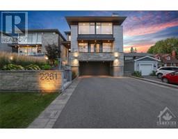 2261 FOX CRESCENT, ottawa, Ontario