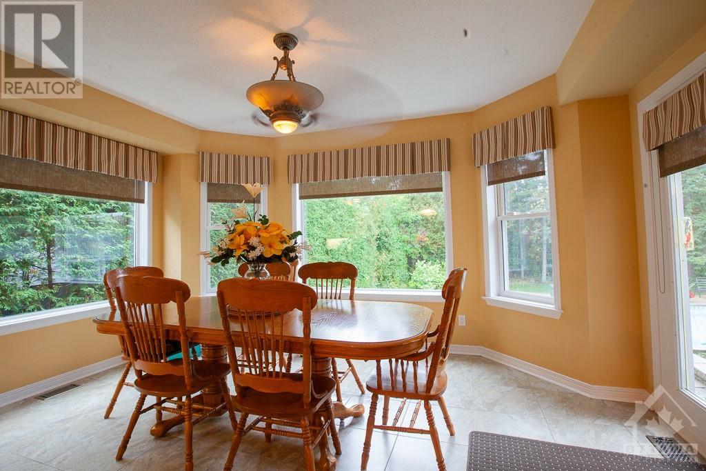 26 Snowberry Way, Ottawa, Ontario  K2S 1W4 - Photo 5 - 1261693