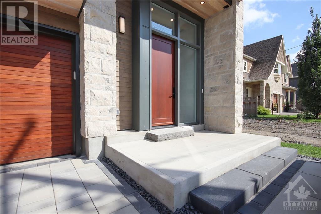 513 Roosevelt Avenue, Ottawa, Ontario  K2A 1Z9 - Photo 2 - 1252066